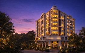 Phoenix Unmatched Comfort - Hotel Near Fateh Sagar Lake Udaipur